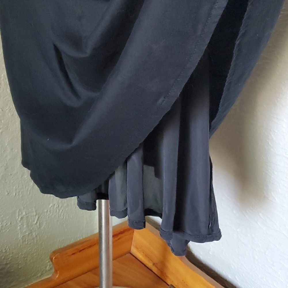 The Fisher Project | Light and Flowy Dress - Picture 5 of 7